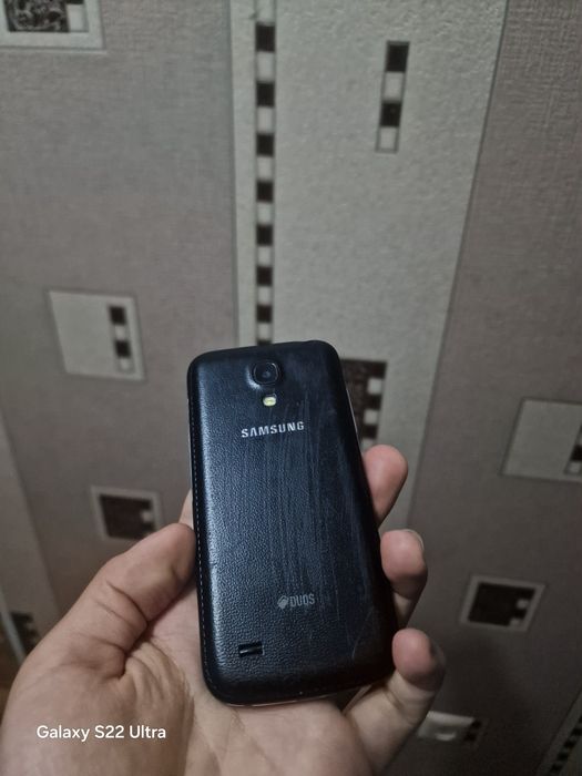 Телефон смартфон Samsung s4 Mini