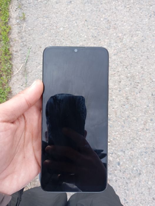 Продам телефон HONOR X6A 128 GB