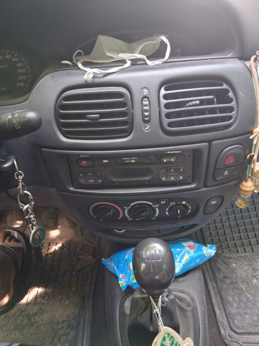 RENAULT Megane 2000 — imagine 5