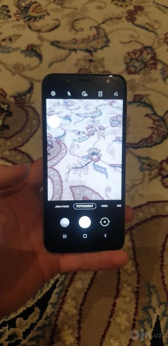 Samsung a6 sotiladi