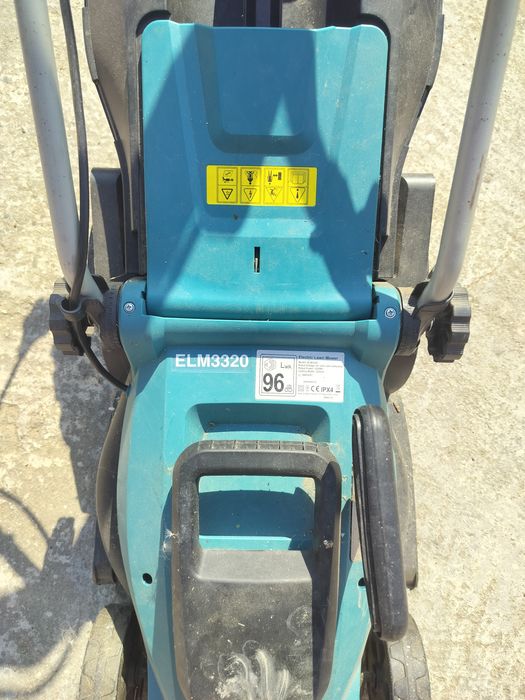 Mașină tuns gazon Makita