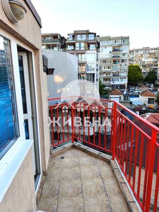 Продава 2-стаен апартамент, кв. Погребите, с паркомясто