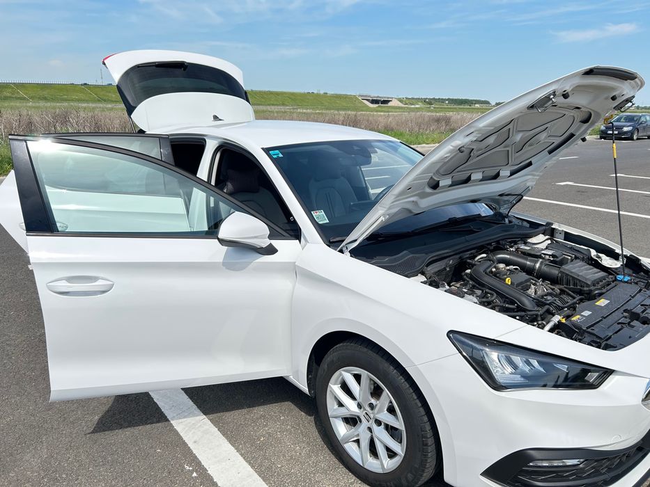 Seat Leon Style 1.0 eTSI DSG7 110CP Mild Hybrid•2022•39.335 km