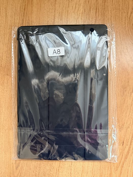 Смарт кейс за таблет Samsung Galaxy A8