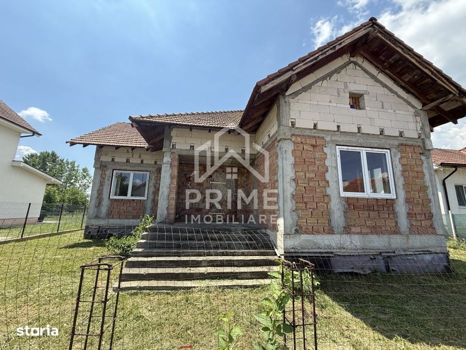 Casa semifinisata de vanzare | Cartier Recea | 604 mp teren| 104 mp ut