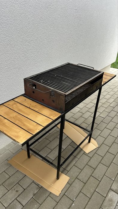 Gratar de gradina bbq