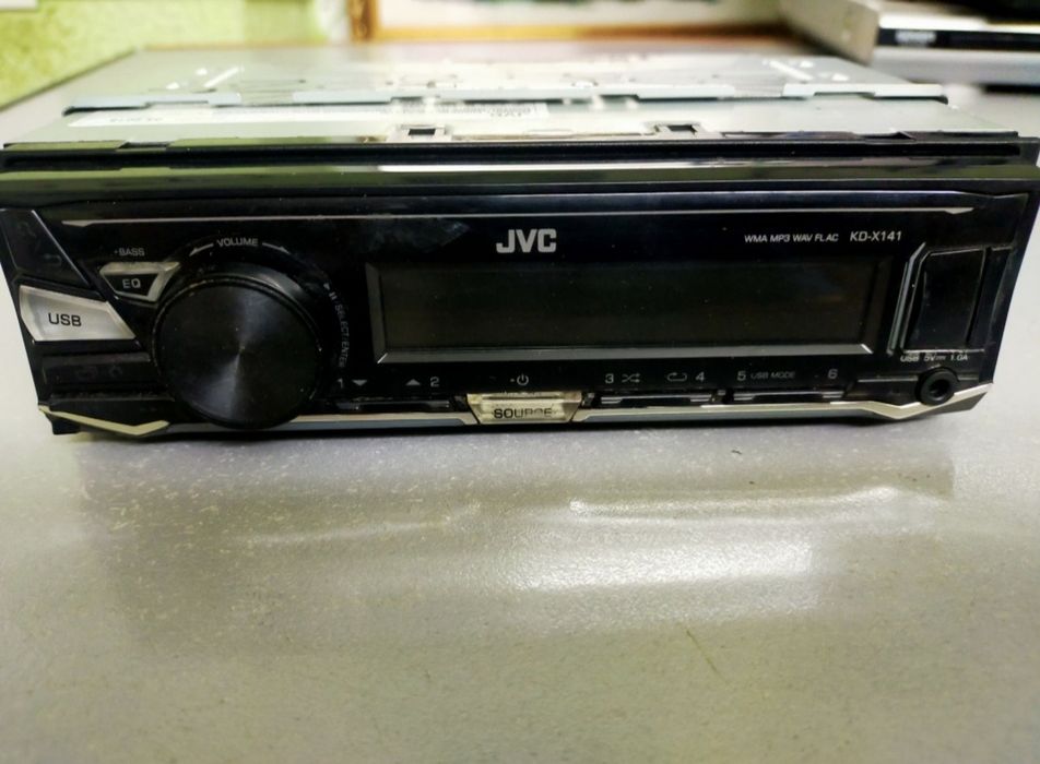 Автомагнитола JVS