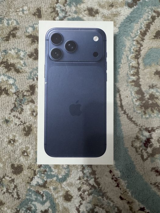 Продам IPhone 17 pro max 256 gb