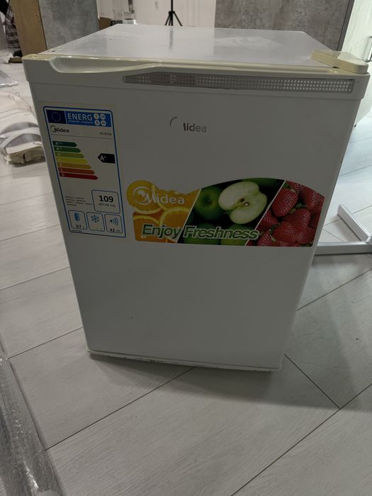 Мини бар, холодильник маленький