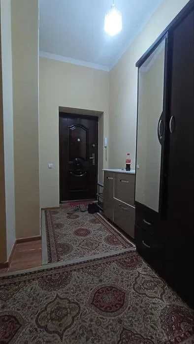 Юнусабад 10 кв 2-хона 3-этаж  Кирпичный Мебел+техника. Срочно