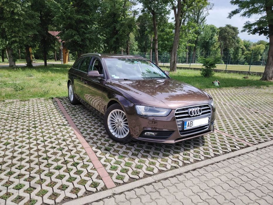 Audi A4 Avant AUDI A4 Avant stare f Buna, inscris, B8 Facelift + 8 roti Alu