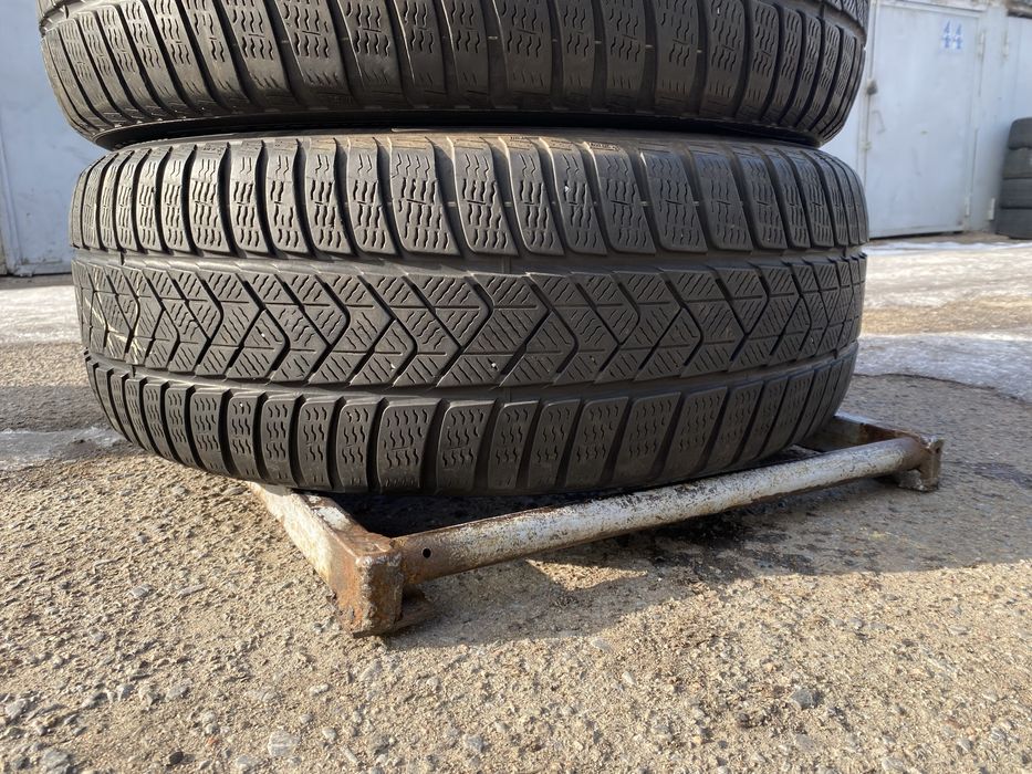 245/50/19 комплект бу пирелли
