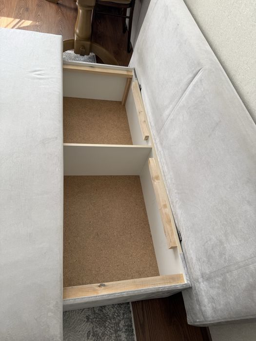 Продам диван прямой, серого цвета