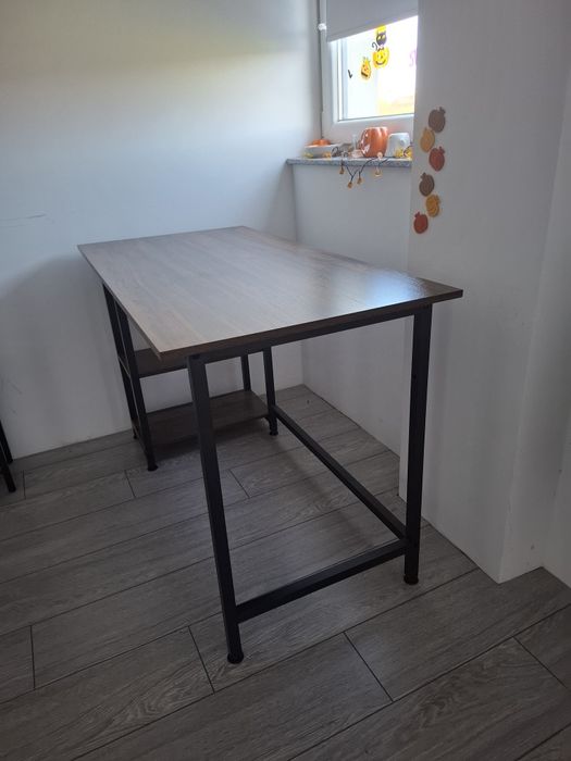 Birou in stil industrial