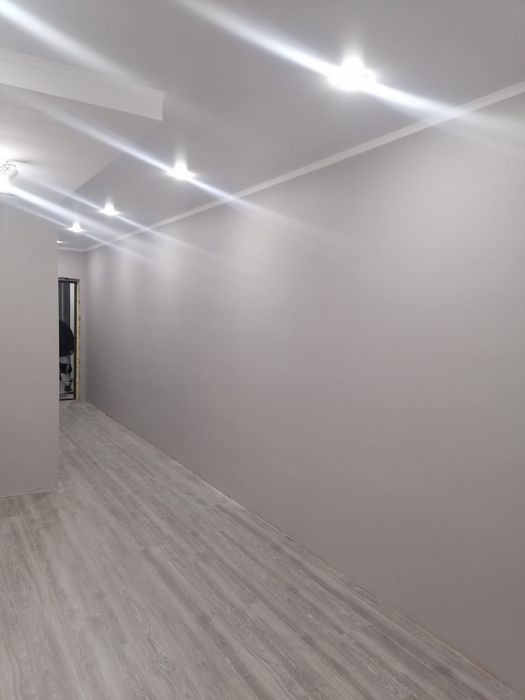 Поклейка обоев,линолеум,плинтус