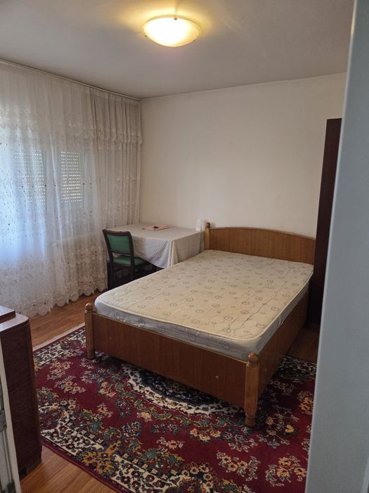 Inchiriez garsoniera Lăpuș Arges