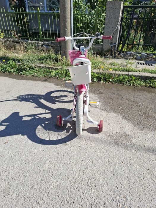 Детско колело със спомагателни гуми
