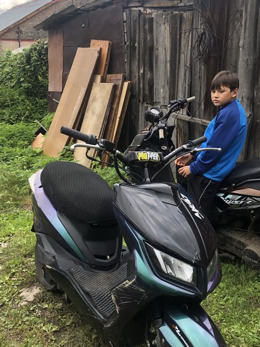Продам скутер М8
