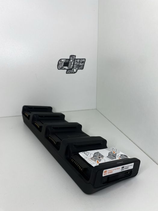 DJI Hub de încărcare 100W pentru Matrice 4 nou