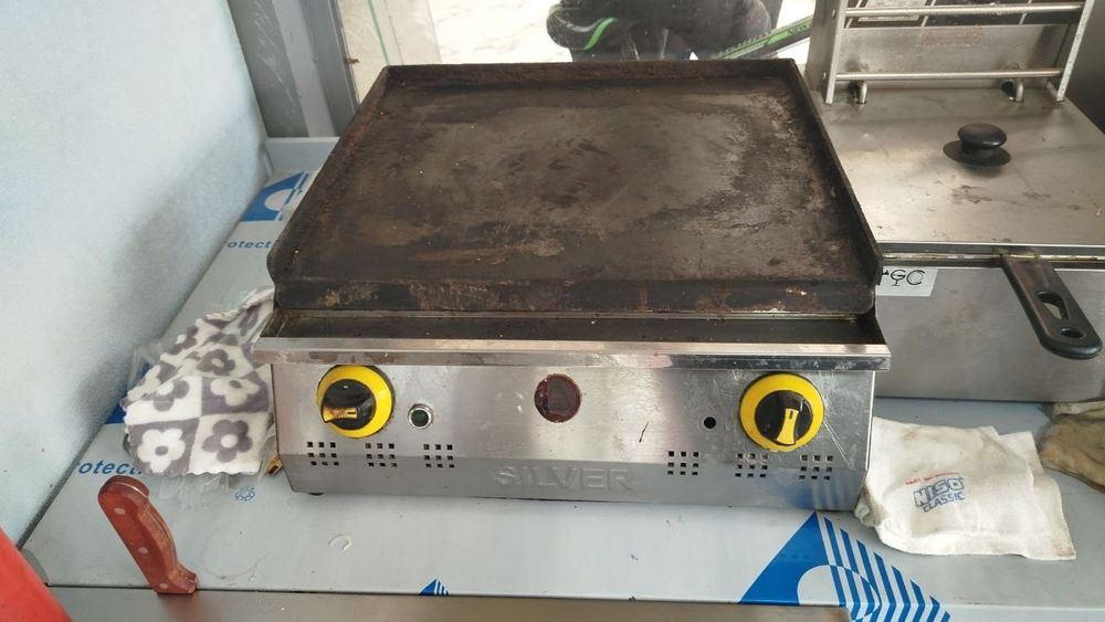 Izgara made in Turkey ishlashi zor kam ishlatilgan