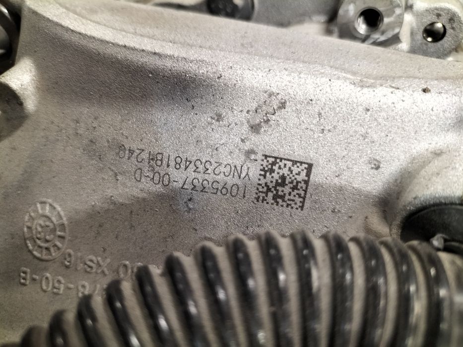 Заден електромотор Tesla Model 3 Highland /Тесла Модел 3 2024г