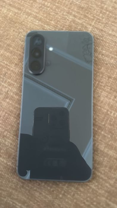 Продам телефон Samsung a56