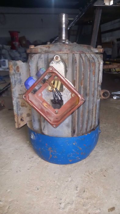 Электродвигатель