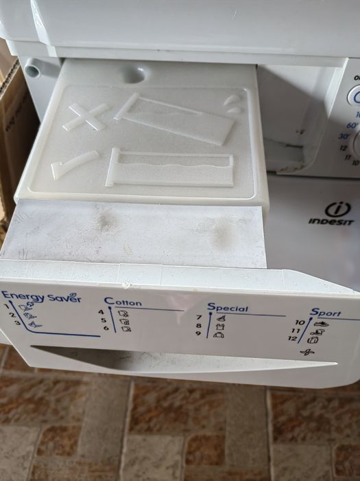 Uscator haine indesit!