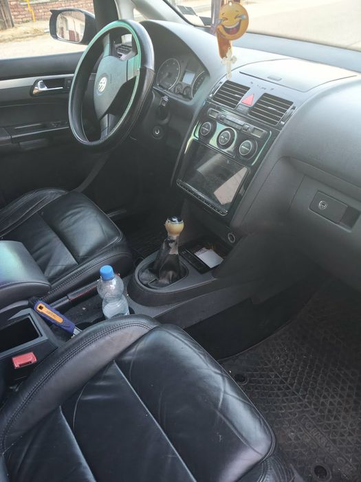 Volkswagen Touran 2.0 Tdi