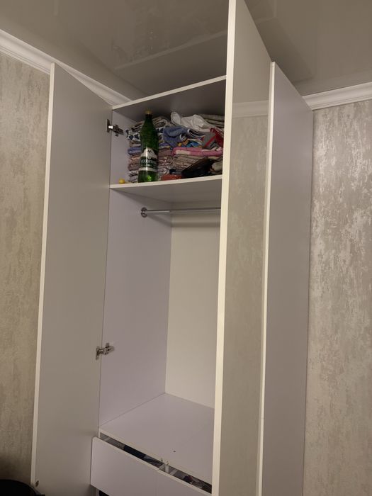 Шифоньер, шкаф, плательный шкаф