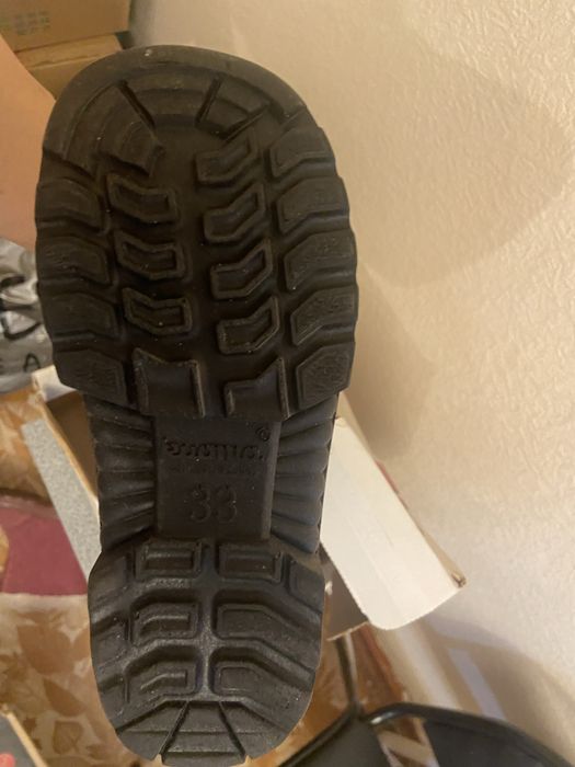 Продаю Обувь Kuoma