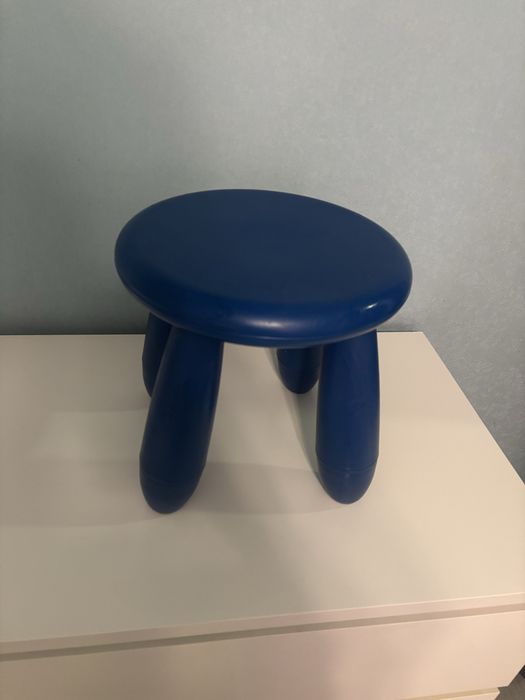 Продам Детский стульчик ikea