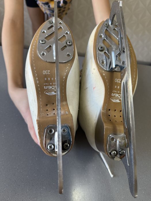 Коньки для фигурного катания EDEA