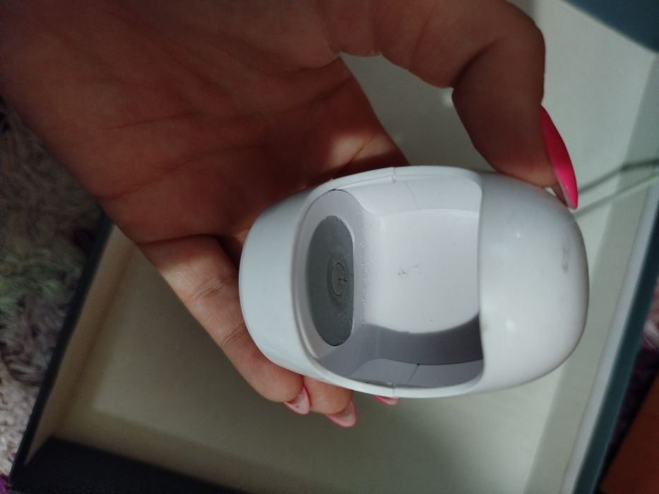 Комплект за маникюр - лакове, лампи, пила