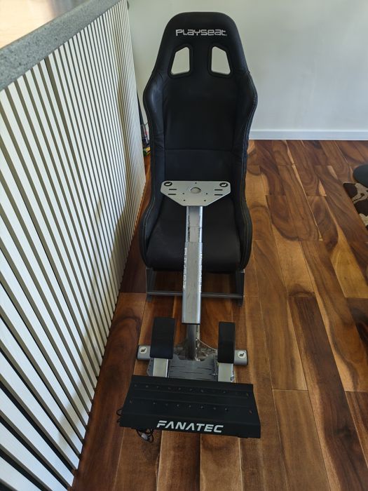 Scaun gaming  PLAYSEAT+pedale FANATEC  CSL