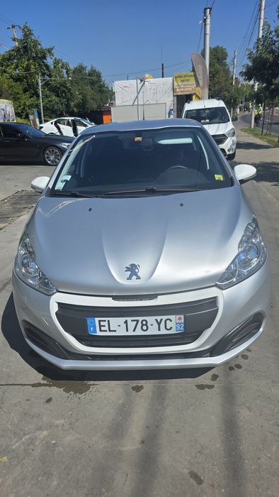 Peugeot 208 ,2017,1.2 benzina