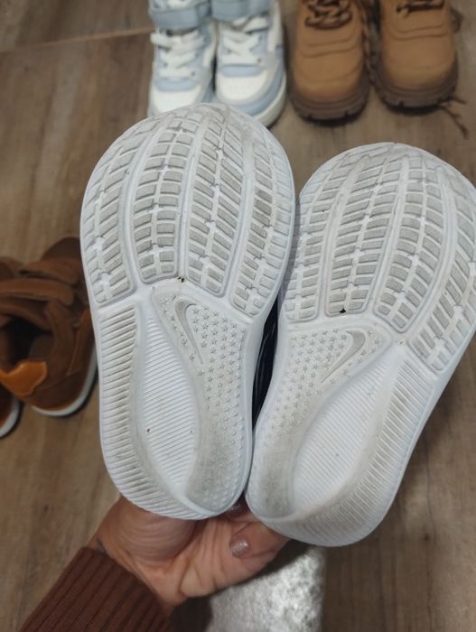 Детски маратонки и боти