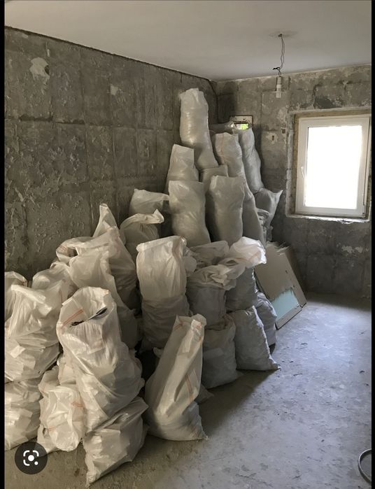 Evacuare Moloz/ debarasare moloz, pamant