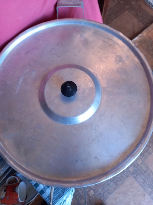 Жалтыраган кішкентай заттары