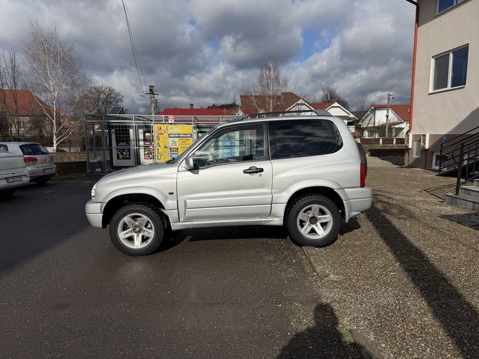 Suzuki Grand Vitara 1.6 - 2002 - Impecabil