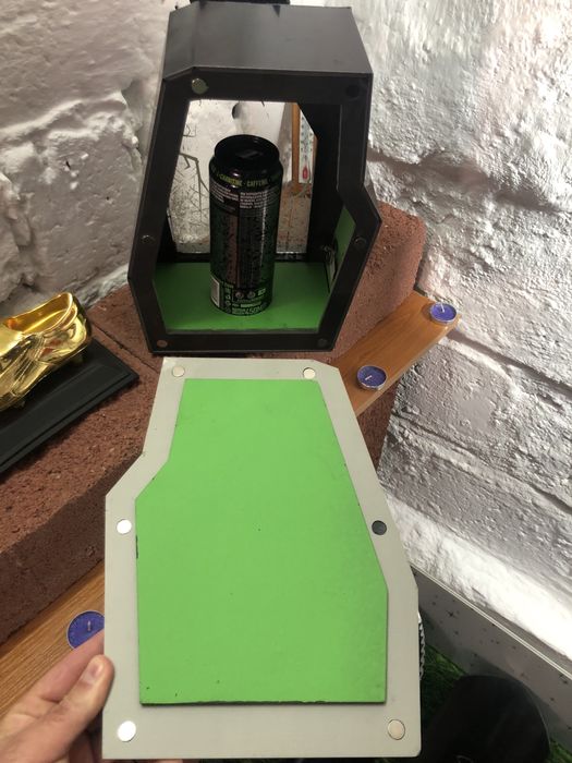 Продам коробку ( бокс )