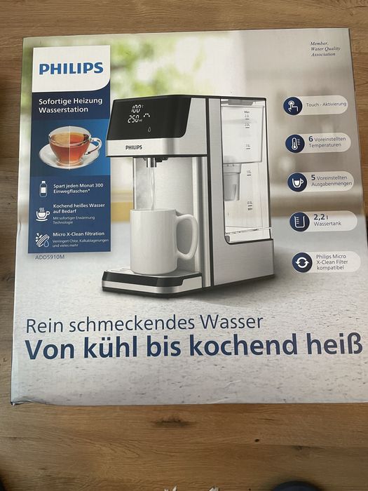 Vând dozator de apă cu încălzire instantanee Philips