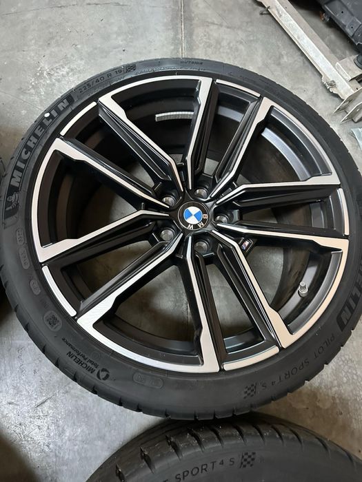 Bmw G20/G22/G26 19 цола джанти със гуми 225/40/19 255/35/19