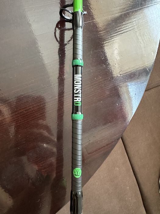 Delphin MONSTRO 210 см  200г