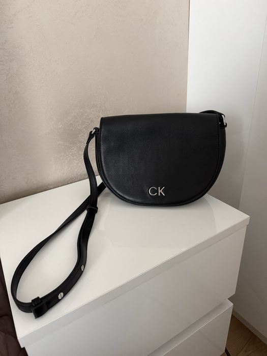 Оригинална чанта Calvin klein