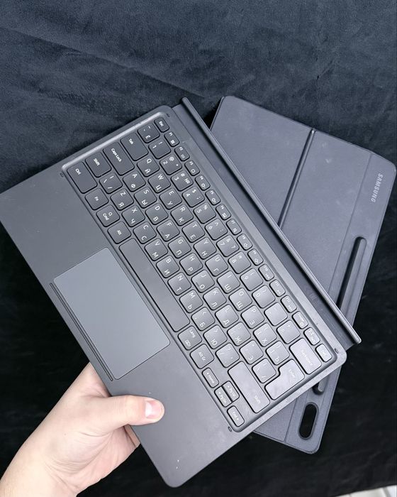 Продается планшет Samsung Tab S7+ в полном комплетке