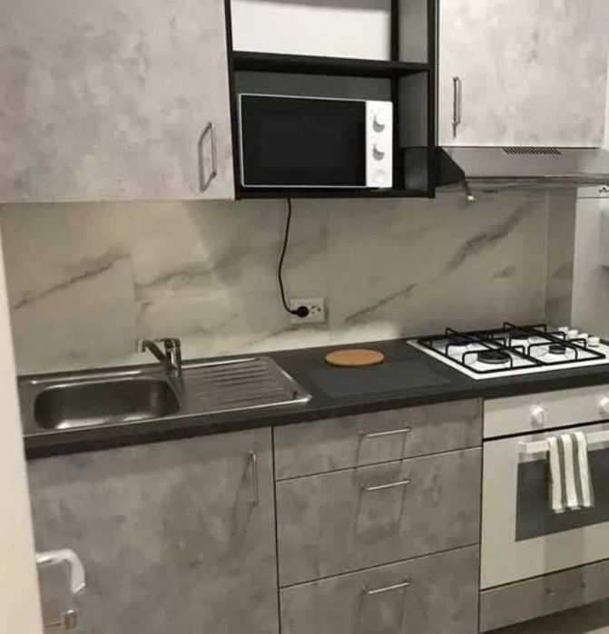 Дава се под наем Двустаен апартамент в Пловдив, Център - 41 кв.м за 137.7 € - Снимка #5