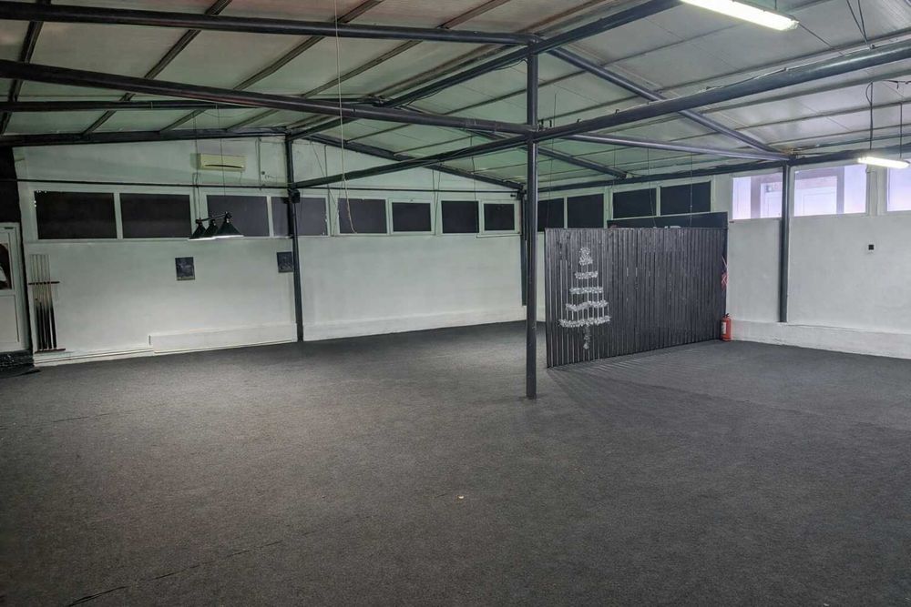 spatiu comercial pentru depozitare, servicii, comert