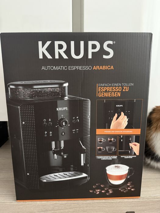 Vand aparat de cafea Krups nou, sigilat!