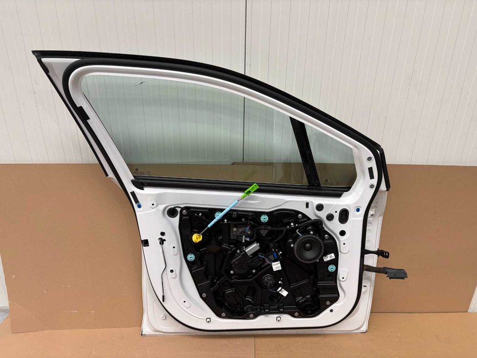 Предна Лява Врата За БМВ У06 9627087 BMW U06